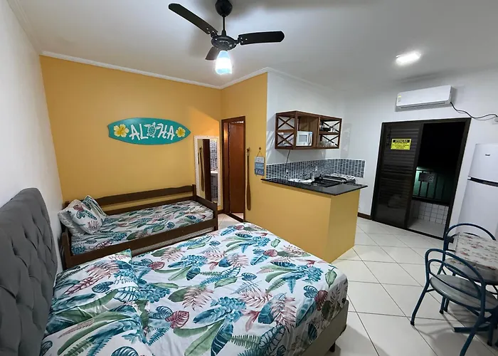 s e Flats da Taty Praia das Toninhas -